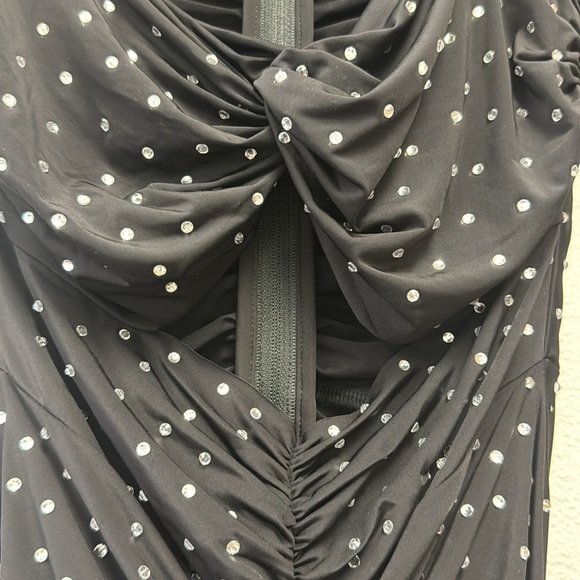 Crystal-embellished cutout jersey midi dress - Picture 7 of 10